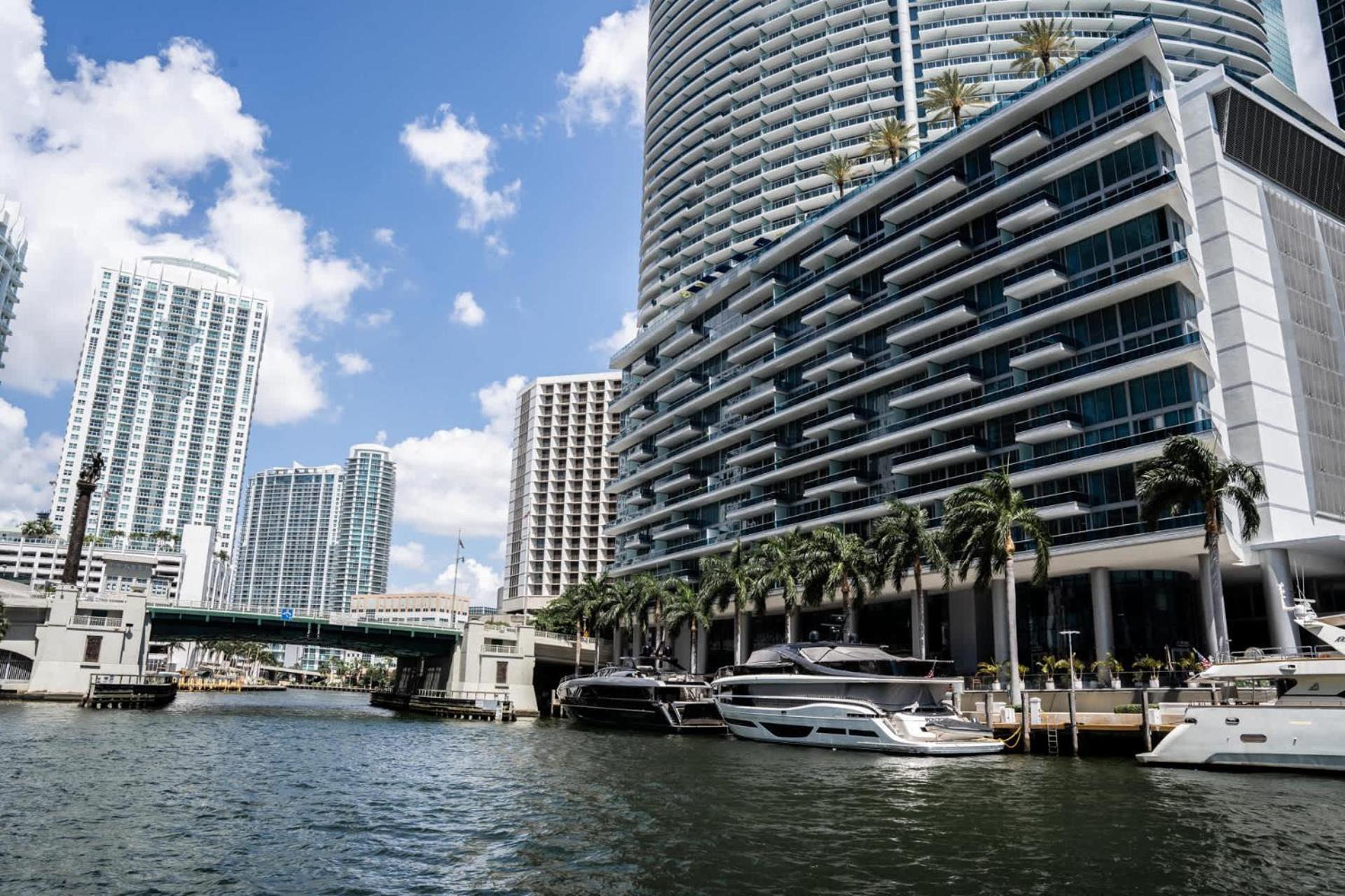 Mvr - Brickell Skyline & Epic Comfort Miami